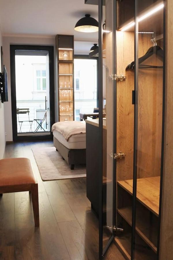 Boutique 108 - Old City, Luxury Apt. With A Garage Krakov Exteriér fotografie